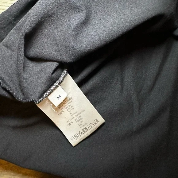 Givenchy - Picture 4 of 4